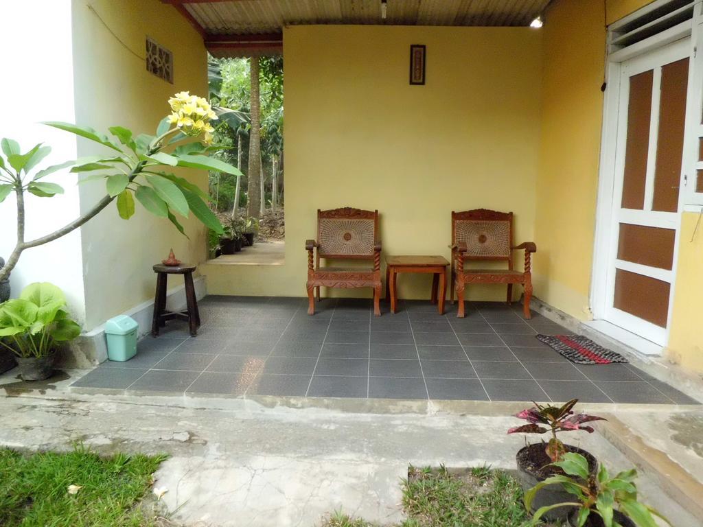 Efata Homestay Magelang Bagian luar foto